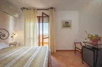 Lola Piccolo Hotel e Appartamenti - พร้อมระเบียง