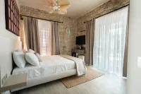Palm Alaçatı Boutique Hotel - Barer