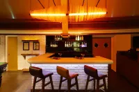 Lemon Tree Hotel, Aurangabad - bar