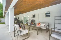 Centrally Located Eagle Pass Home w/ Pool! - Pool