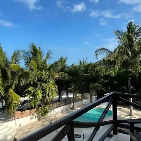 La Puerta Azul Beachfront - Adults Only