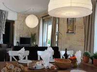 Villa in Languedoc with Pool near Historic Cities Hôtels à : Rousson