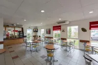 ACE Hôtel Riom - petit déjeuner