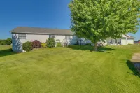 Amish Country Near Shipshewana: Patio & Grill! - Homestays