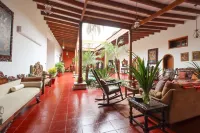 w Spacious 12br Stay w Pool BBQ in Pachacamac -  Privatzimmer