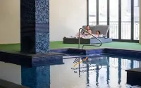 Starwest Apartments Alderney on Hay - Pools