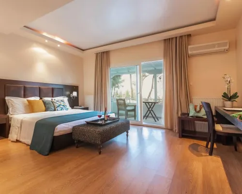A Private Haven: Hera with Secluded Pool & Garden Hotels in Sane