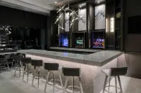 Envue, Autograph Collection - Baarit