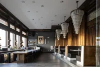 The Strathallan Rochester Hotel & Spa - a DoubleTree by Hilton - bar