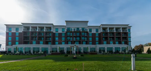Holiday Inn OWENSBORO RIVERFRONT by IHG - Uima-altaat