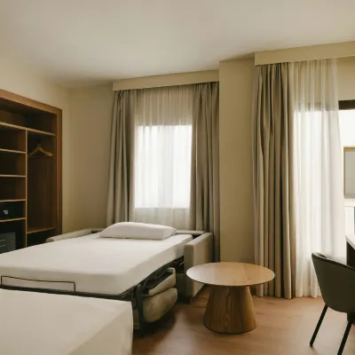 Sercotel Toledo Imperial Hotels near Seminario