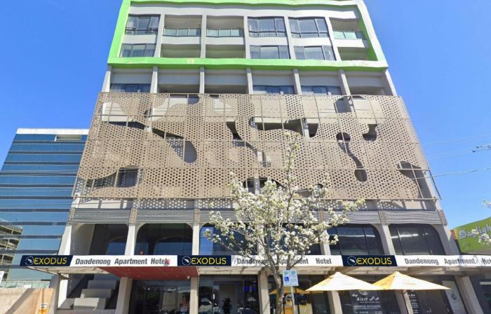City Edge Dandenong Apartment Hotel