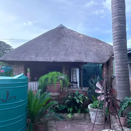 Charming Holiday House in Roodepoort with Garden & Pool