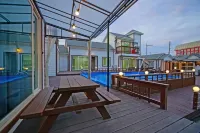 Anmyeondo Neipkeulrobeo Suyeongjangpensyeon - Pool