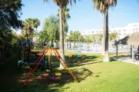Golf Residence- Families and Couples Only - Pet friendly