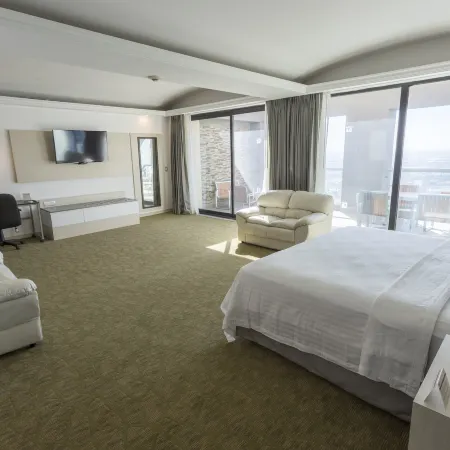 Holiday Inn QUERETARO ZONA DIAMANTE by IHG
