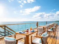 Kwanza Resort By SUNRISE - Romantic