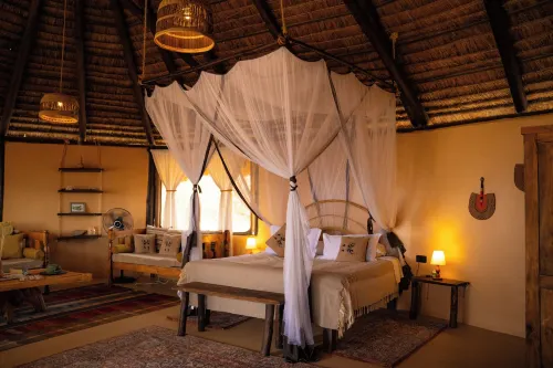 Nasuulu lodge - Homestays