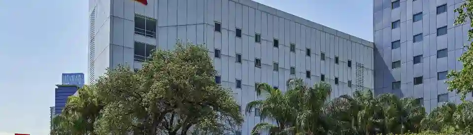 Ibis Monterrey Valle