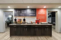 Hampton Inn North Myrtle Beach-Harbourgate - breakfast