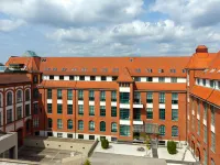 Sheraton Hannover Pelikan Hotel Hotels near Kleefeld