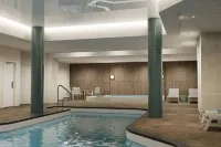 Ômage Hotel, Montreal Laval, a Tribute Portfolio Hotel - Pools