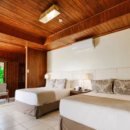 Ficus Sunset Suites