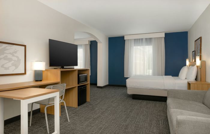 Spark by Hilton Rahway