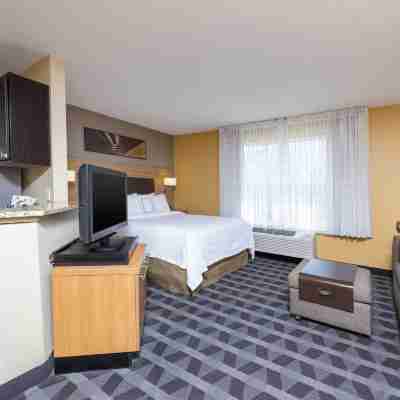 TownePlace Suites East Lansing Rooms