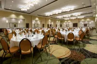 Embassy Suites by Hilton Fayetteville Fort Bragg - Pet friendly
