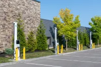 Hotel Canandaigua, Tapestry Collection by Hilton - parking