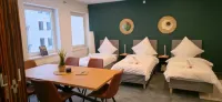 Stylish and Central apt 5 Guests 65qm top Location - Bintang 3
