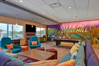 Tru by Hilton Fort Mill - Parkplatz