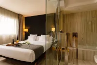 Hotel Plaza - Parvekkeita