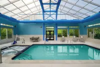 Holiday Inn Express & Suites SOUTHFIELD - DETROIT by IHG - Wifi