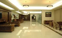 Amchit Grand Hotel - 2-Star