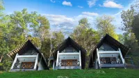 Woodrose Resort