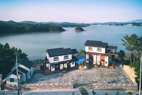 Sacheon Haewoolim Pension