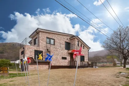 Yangpyeong Dodam House Pension
