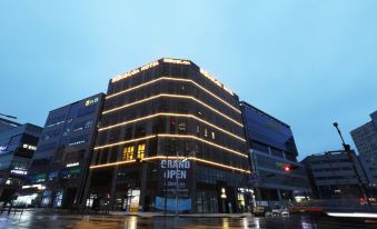 Boscoa Hotel - Housity