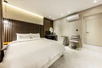 Daejeon Yuseong Stay - โรงแรมราคาถูก