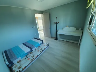 Yeongju Gumpanine Pension Hoteles en Yeongju
