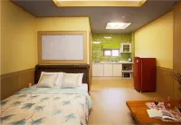 Gyul House