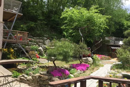 Inje Deodeol House Pension Отели рядом с достопримечательностью «Baekdamsa»