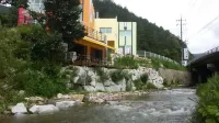 Muju Yeohaenggabang Pension