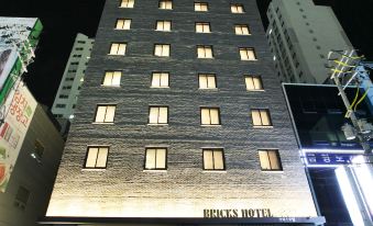 Bricks Hotel