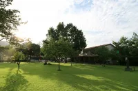 Gongju Gyeryongsan Sagyejeol Pension