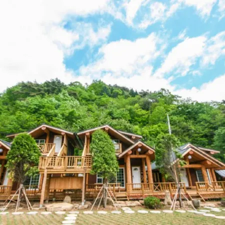 Gurye Jirisan Punggyeongchae Pension