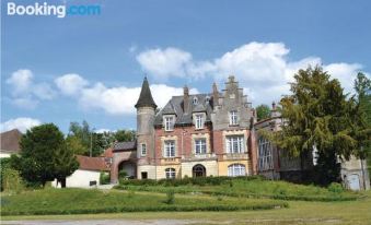 Amazing Home in Marconne with Kitchen