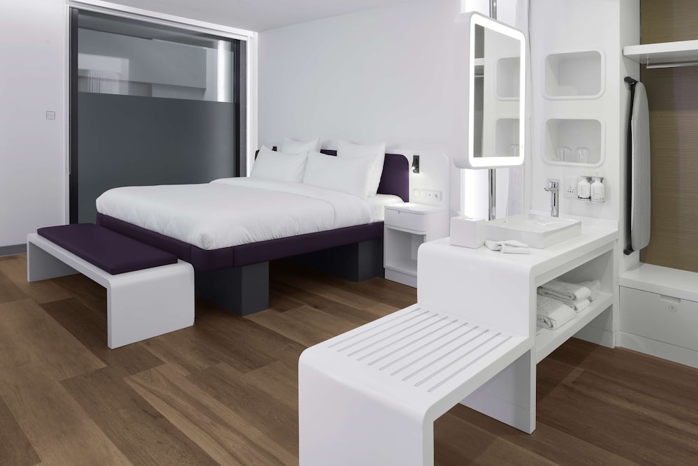 YOTEL Istanbul Airport Landside